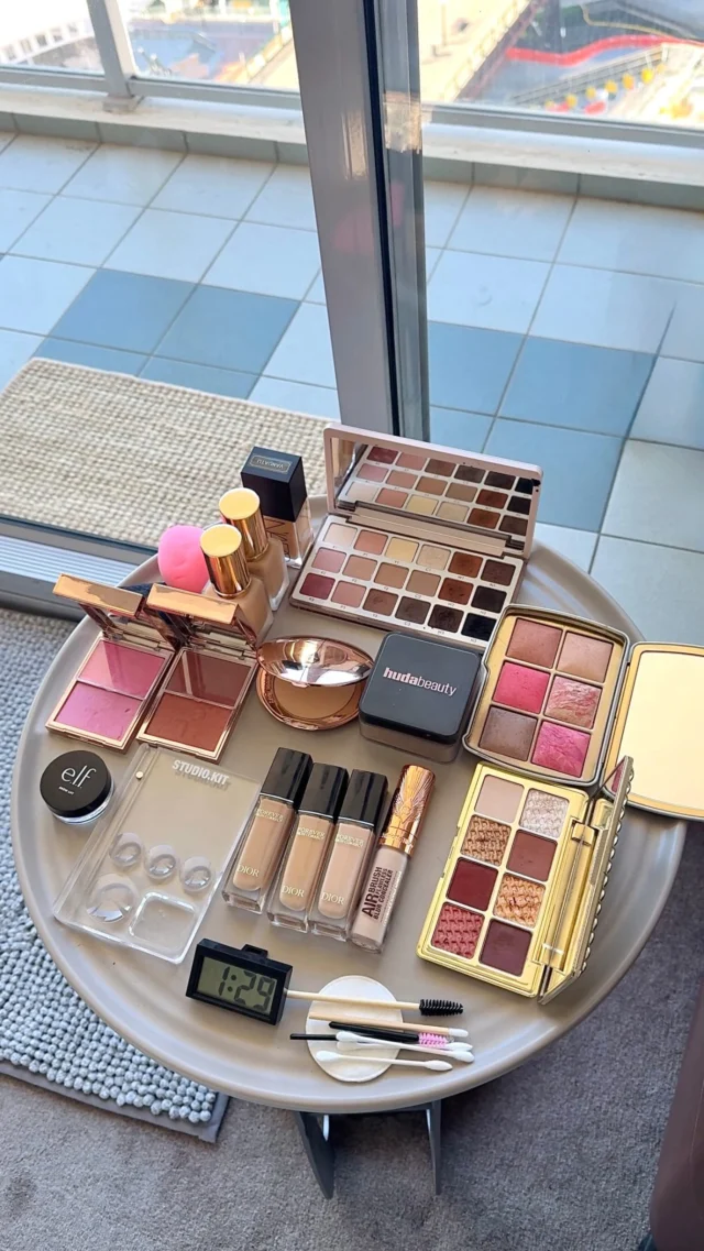 My makeup business is thriving. My body? Absolutely not. 💗💀…